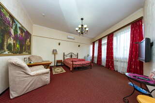 Гостиница Маленький Париж Краснодар-2