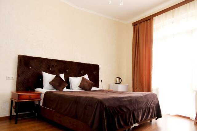 Гостиница Маленький Париж Краснодар-38